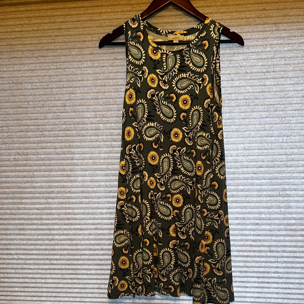 Ann Taylor Loft sundress, blue flowered, rayon and spandex.